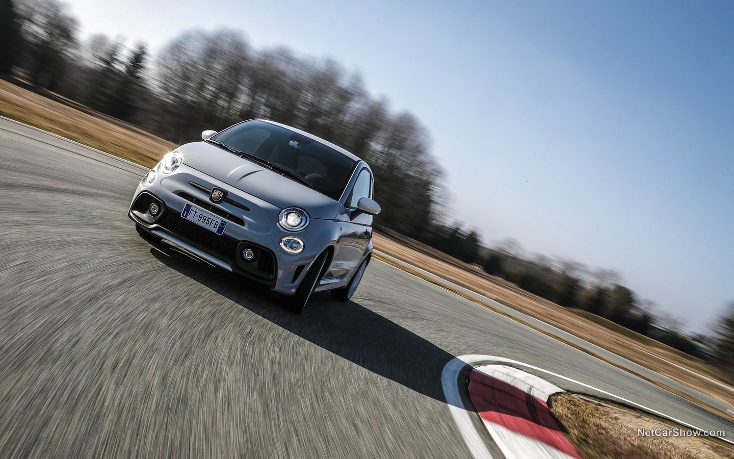 Abarth 595 essesse 70° 2019 bea344ba