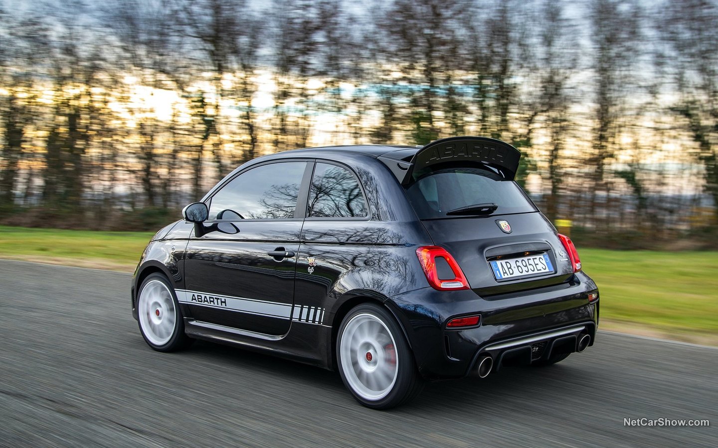 Abarth 695 Essesse Collectors Edition 2021 21dae462