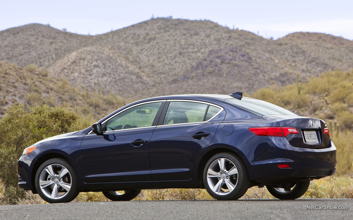 Acura ILX 2013 42a4616d