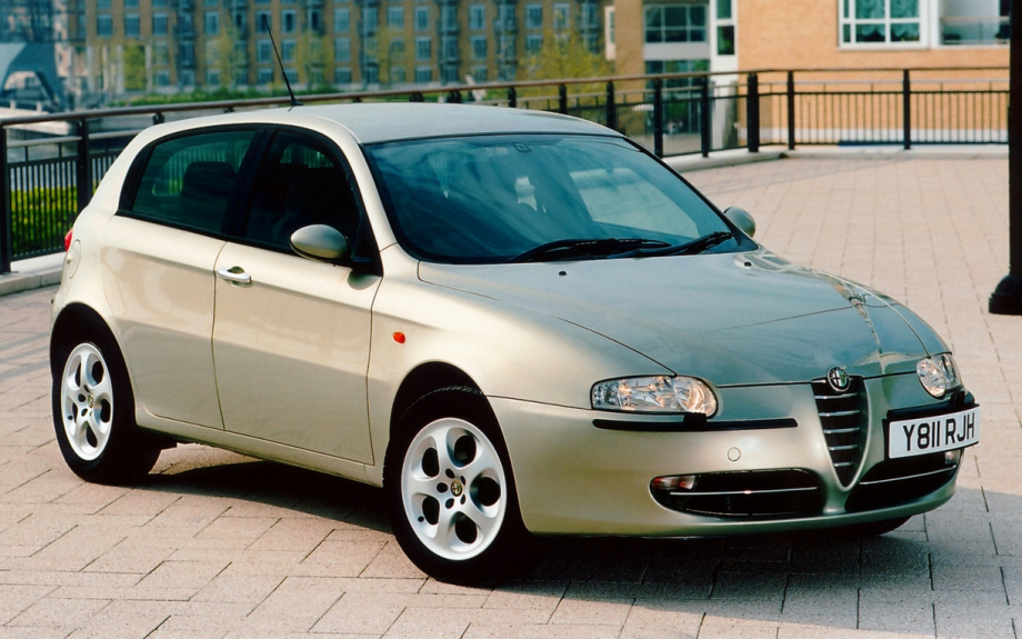 Alfa Romeo 147 5-door UK Version 2001    carpixel