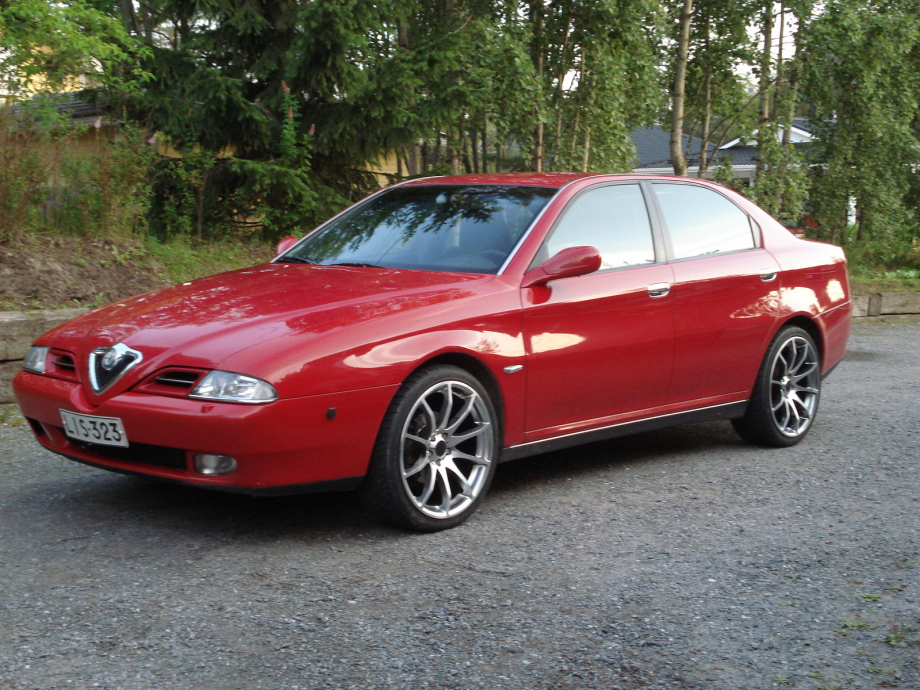 Alfa Romeo 166 2002 auto-database com pictures-of-alfa-romeo-166-936-2002-313188