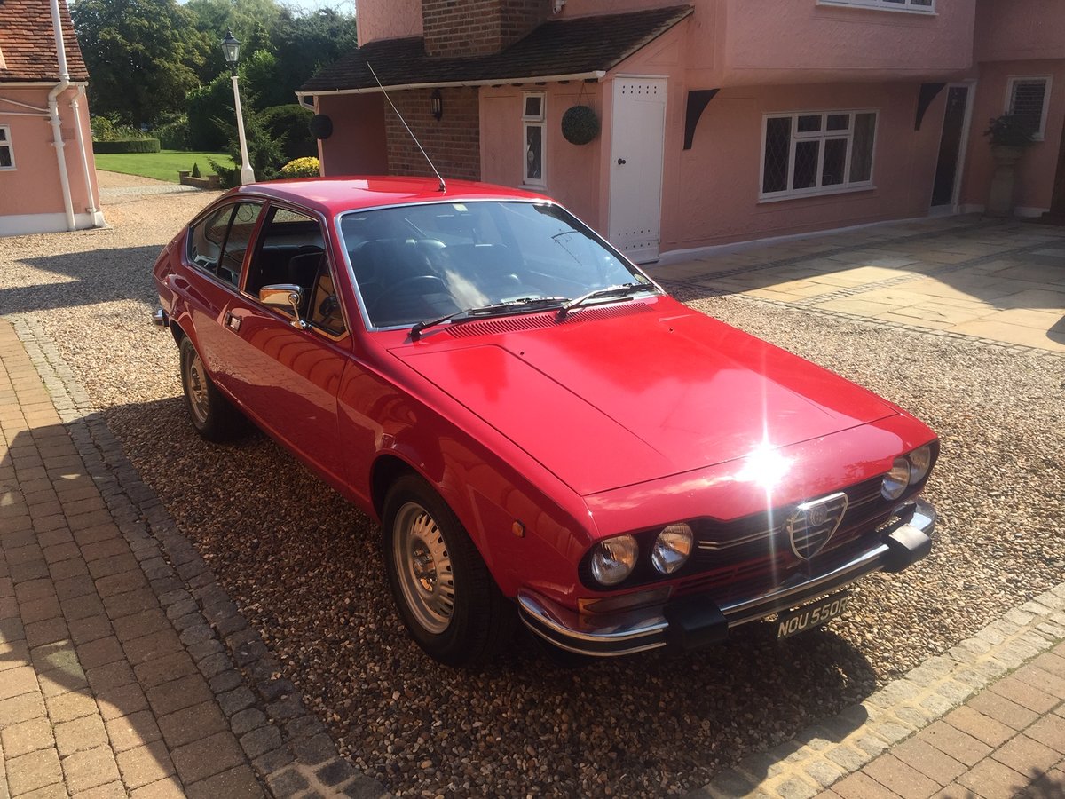Alfa Romeo Alfetta GT 2000 1976 carandclassics co uk 12613083