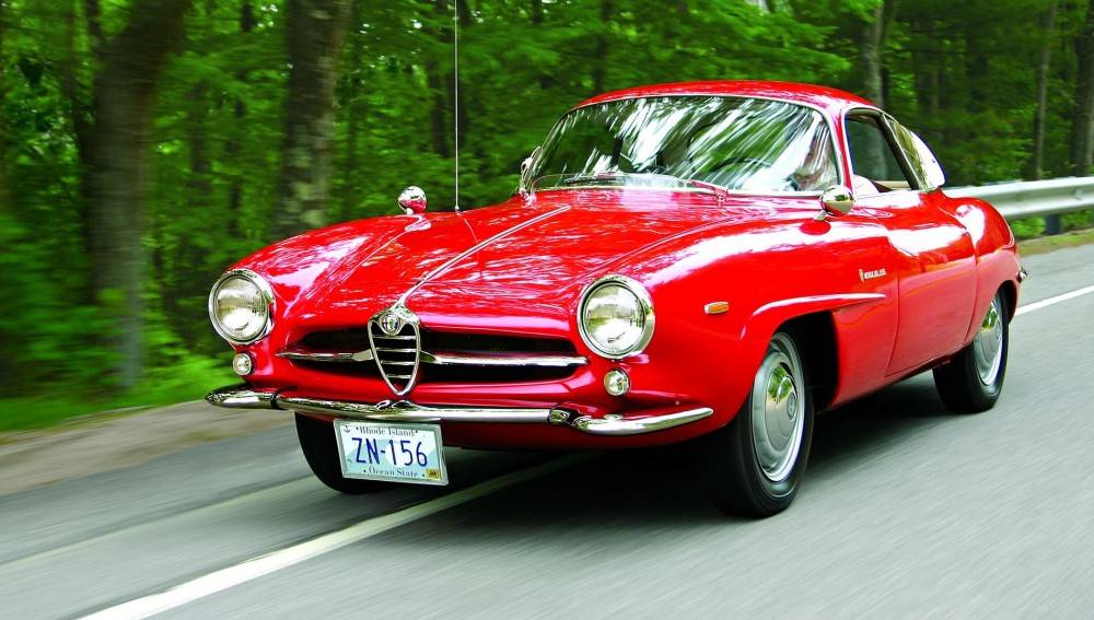 Alfa Romeo Giulia 1600 Sprint Speciale 1966 hemmingsmotornews com 561191-1000-0@2x