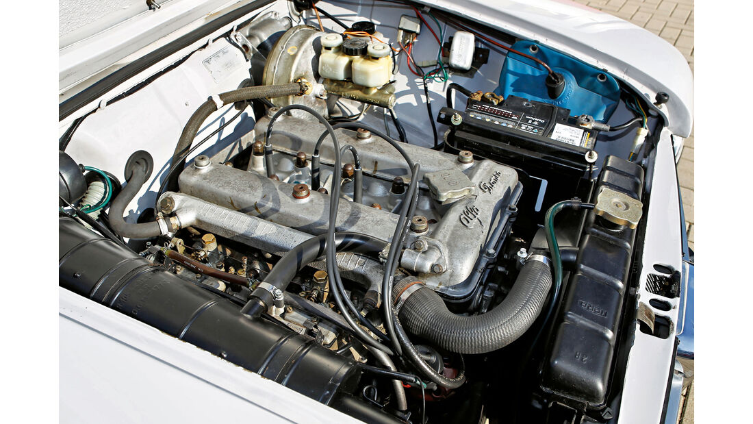 Alfa Romeo Giulia Sport Coupé 105 1965 auto-motor-und-sport de