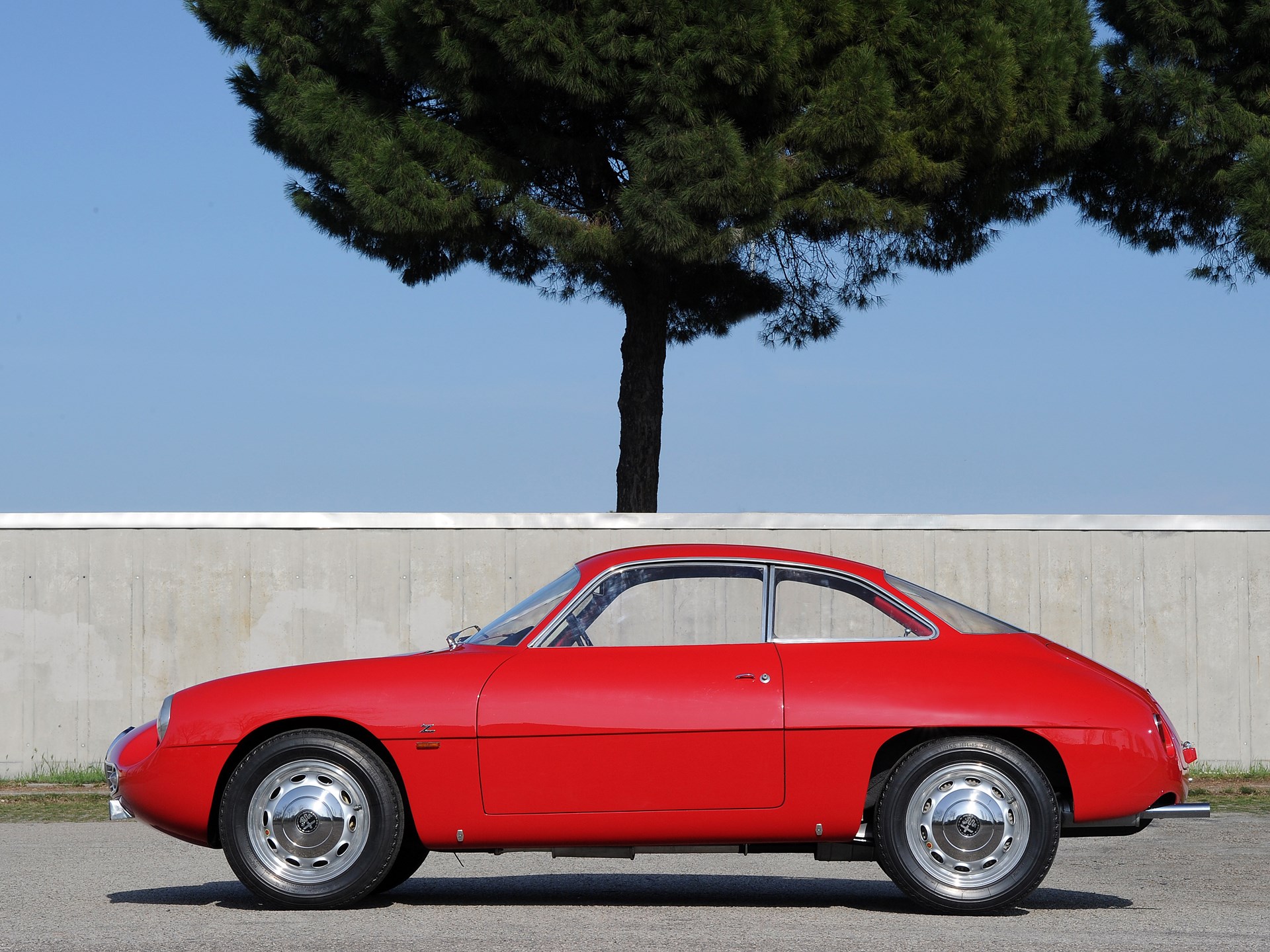 Alfa Romeo Giulietta Sprint Zagato 1960 rmsotheby\\\'s com 86918514a94be2c48ed991370d623a36de925156