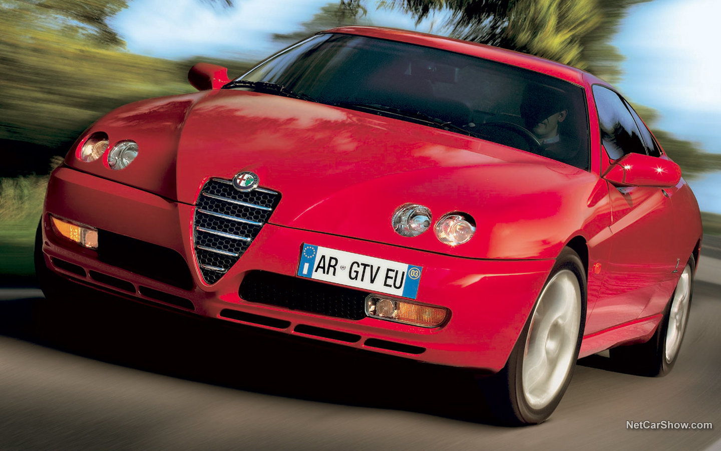 Alfa Romeo GTV 2003 b80864c2