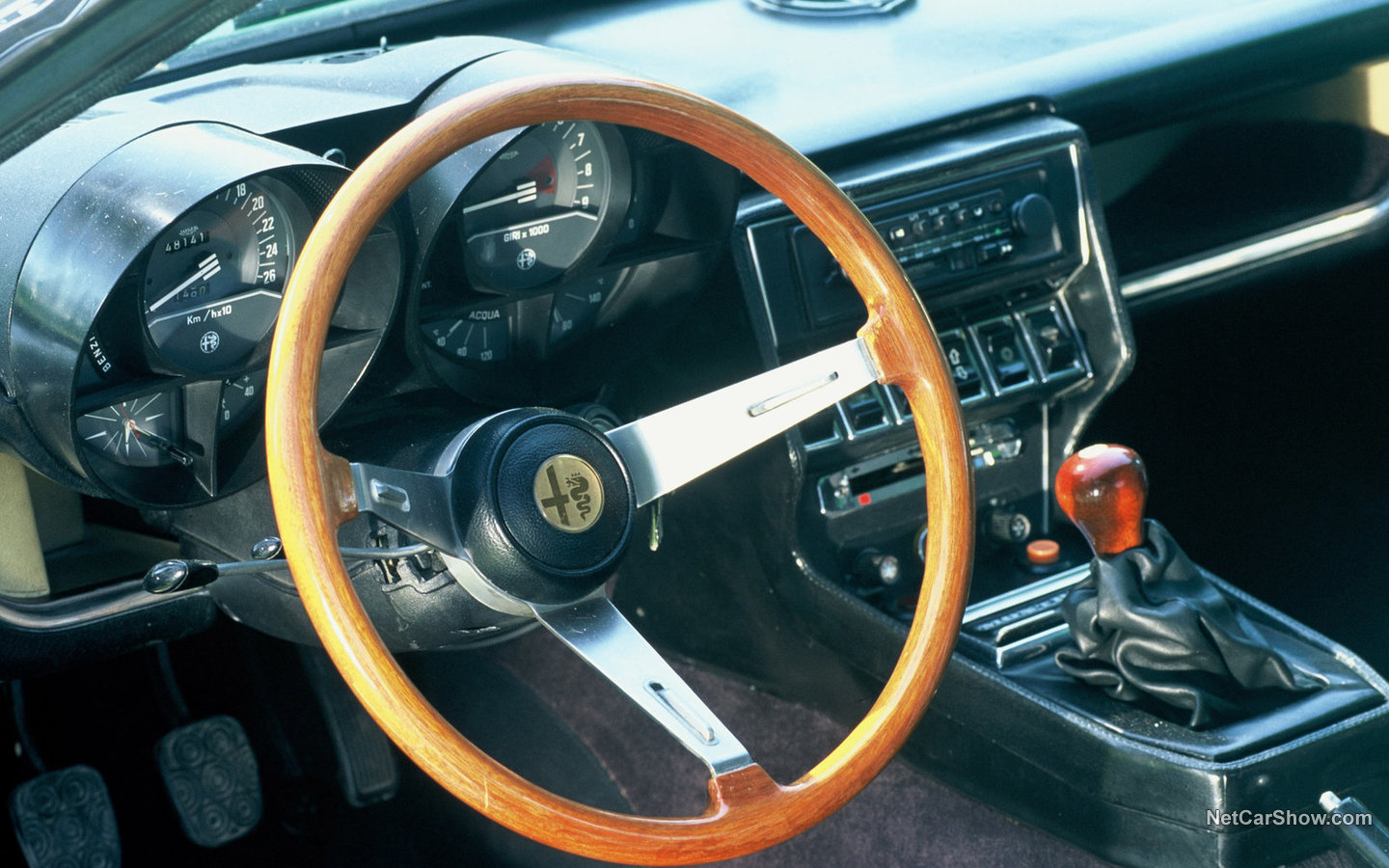 Alfa Romeo Montreal V8 1970 c69c570b
