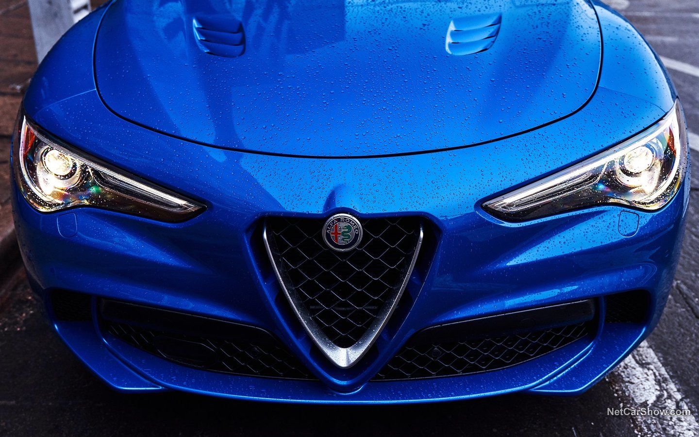 Alfa Romeo Stelvio Quadrifoglio US Version 2018 8eb5140b
