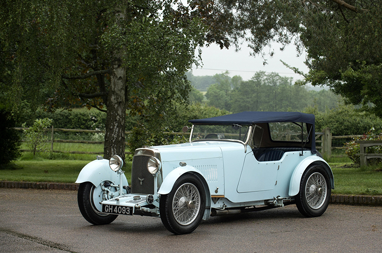 Aston Martin International Roadster Tourer 1