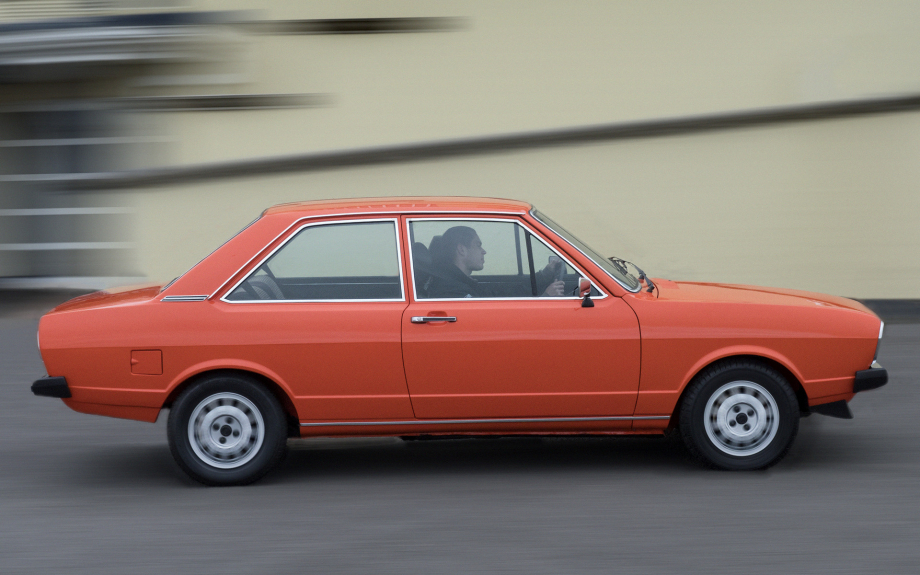 Audi 80 1973 carpixel