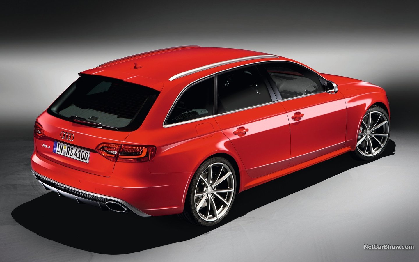 Audi A4 RS4 Avant 2013 d2002f8d