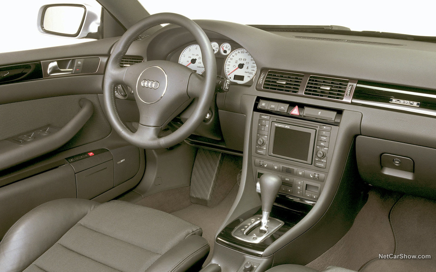 Audi A6 2001 601e7938