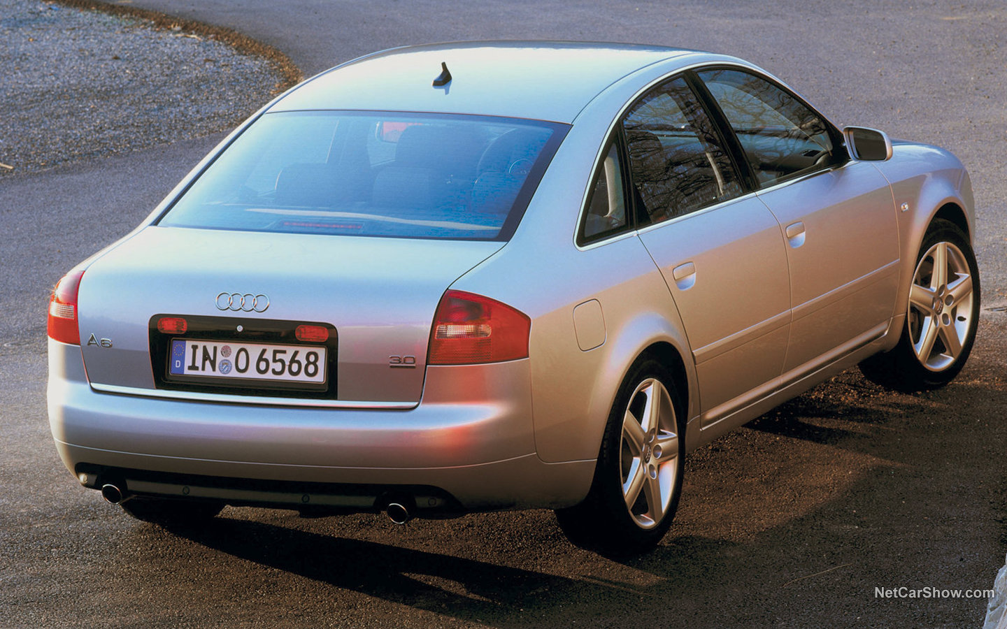 Audi A6 2002 9f4b8aa4