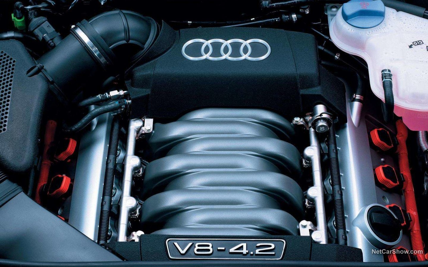 Audi A6 Allroad Quattro V8 4