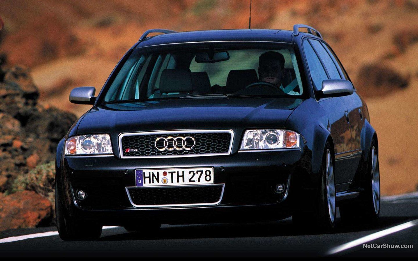 Audi A6 RS6 Avant 2002 6165949b