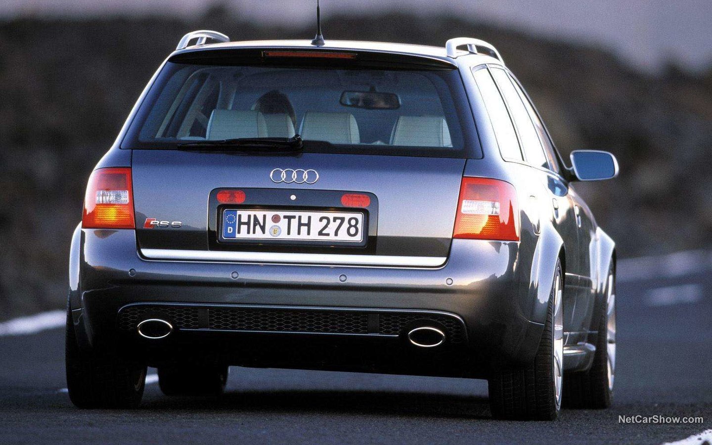 Audi A6 RS6 Avant 2002 8dbb24c4