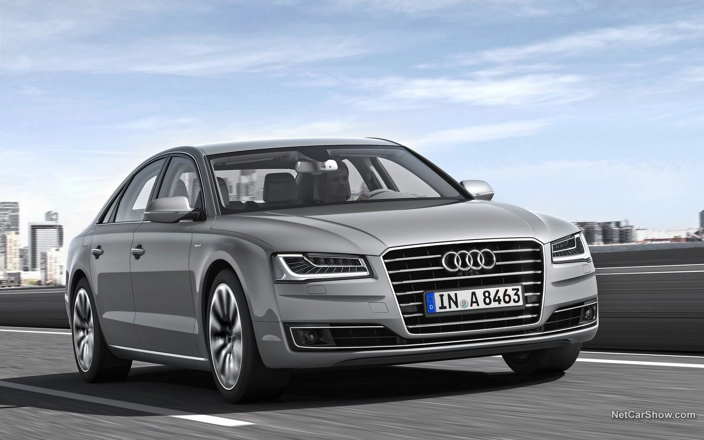 Audi A8 2014 f892a683