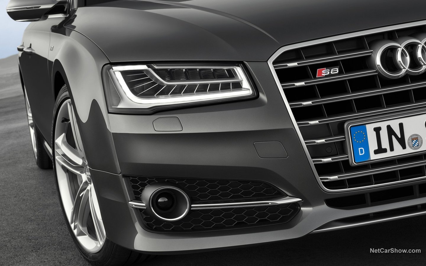 Audi A8 S8 2014 9e52c70d