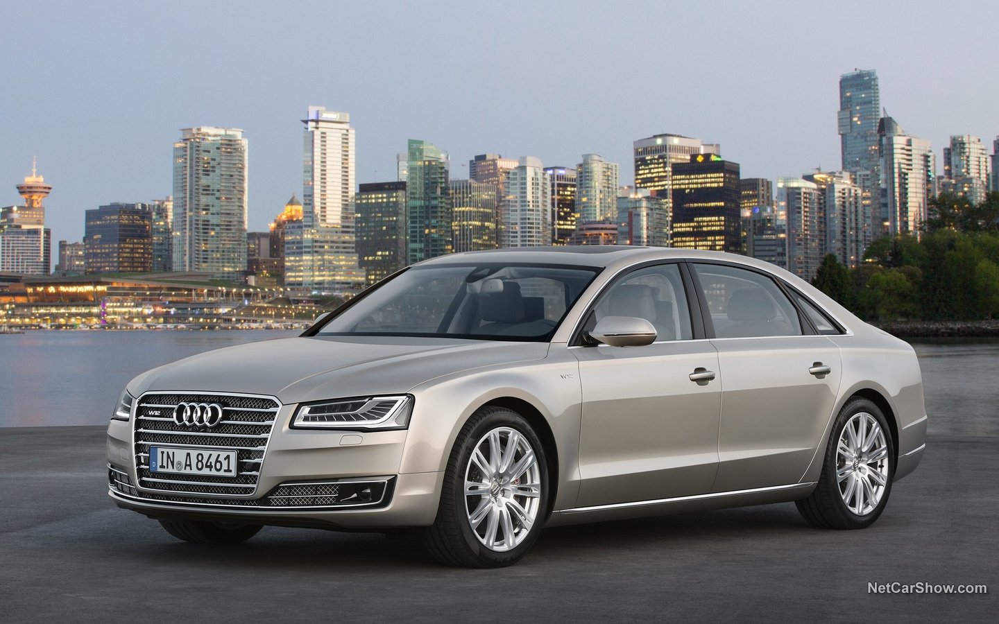 Audi A8L 2014 06d72c52