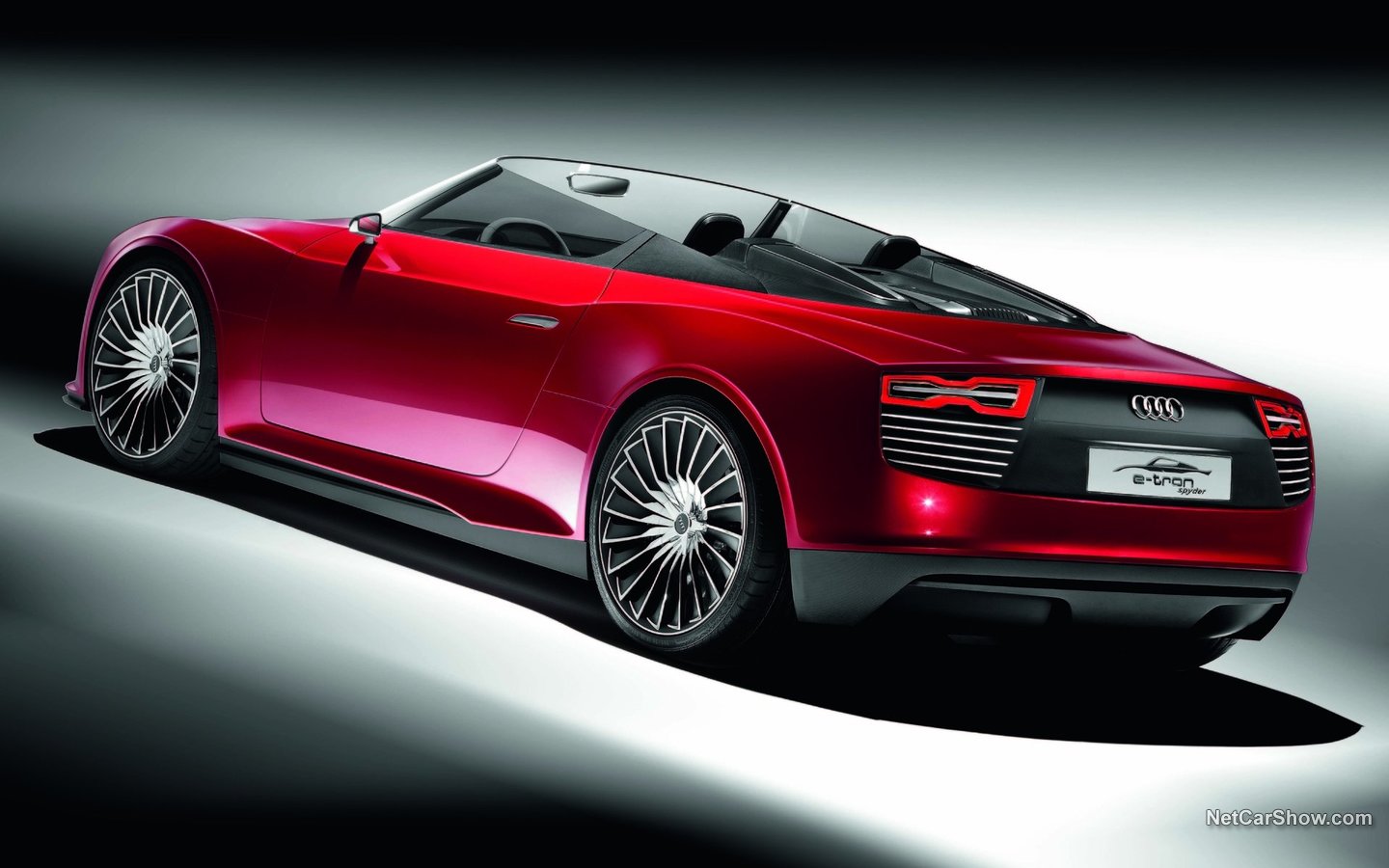 Audi e-tron Spyder Concept 2010 22508958