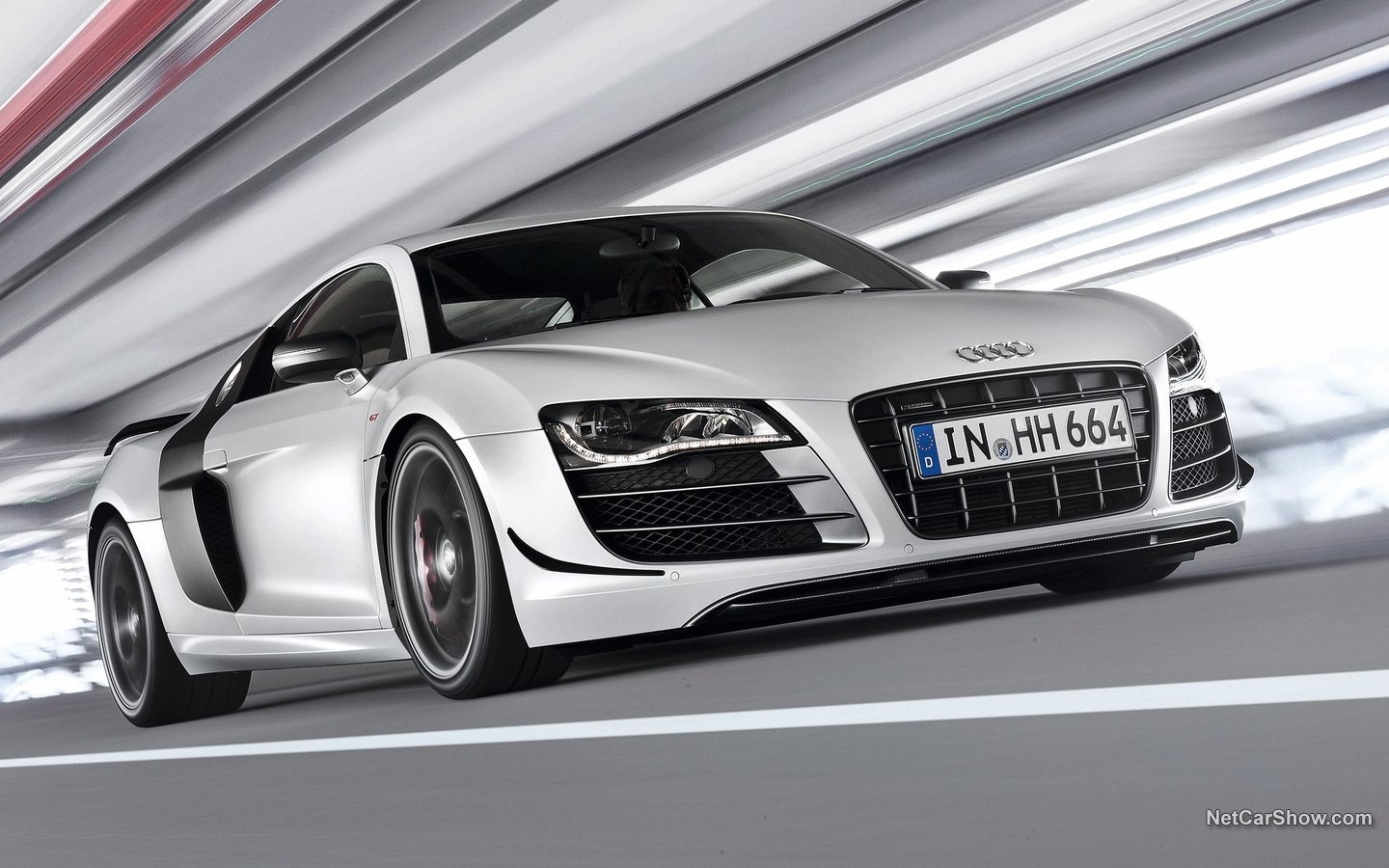 Audi R8 GT 2011 037458fe