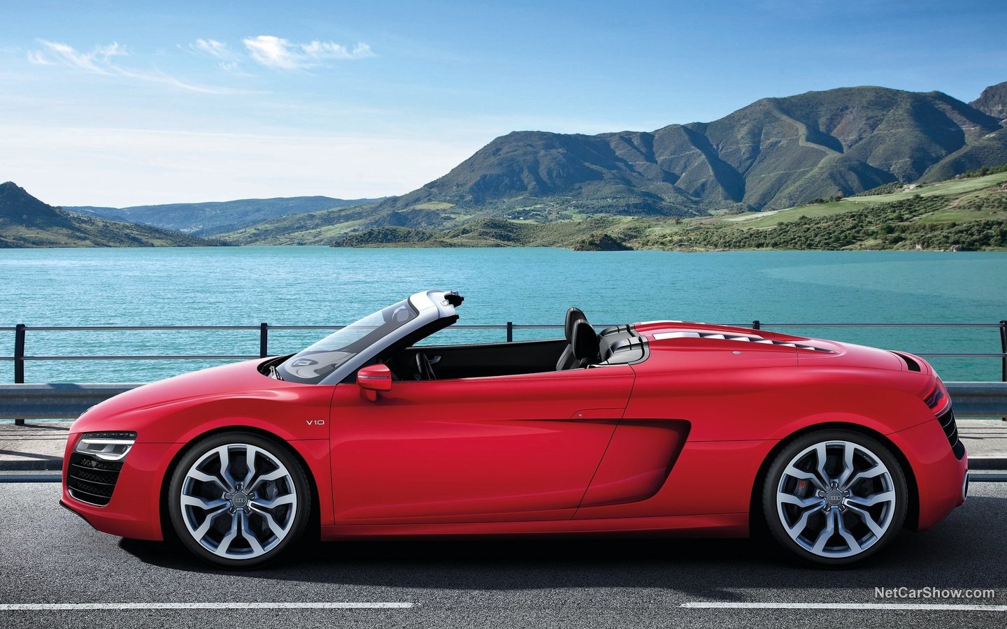 Audi R8 V10 Spyder 2013 2c4d02c7