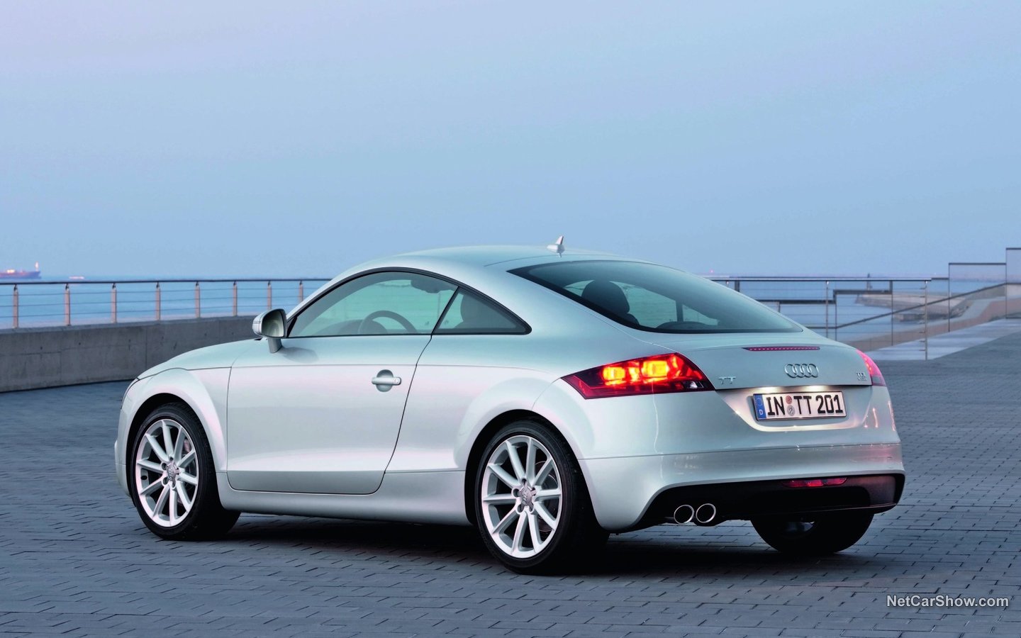 Audi TT Coupé 2011 4178e665