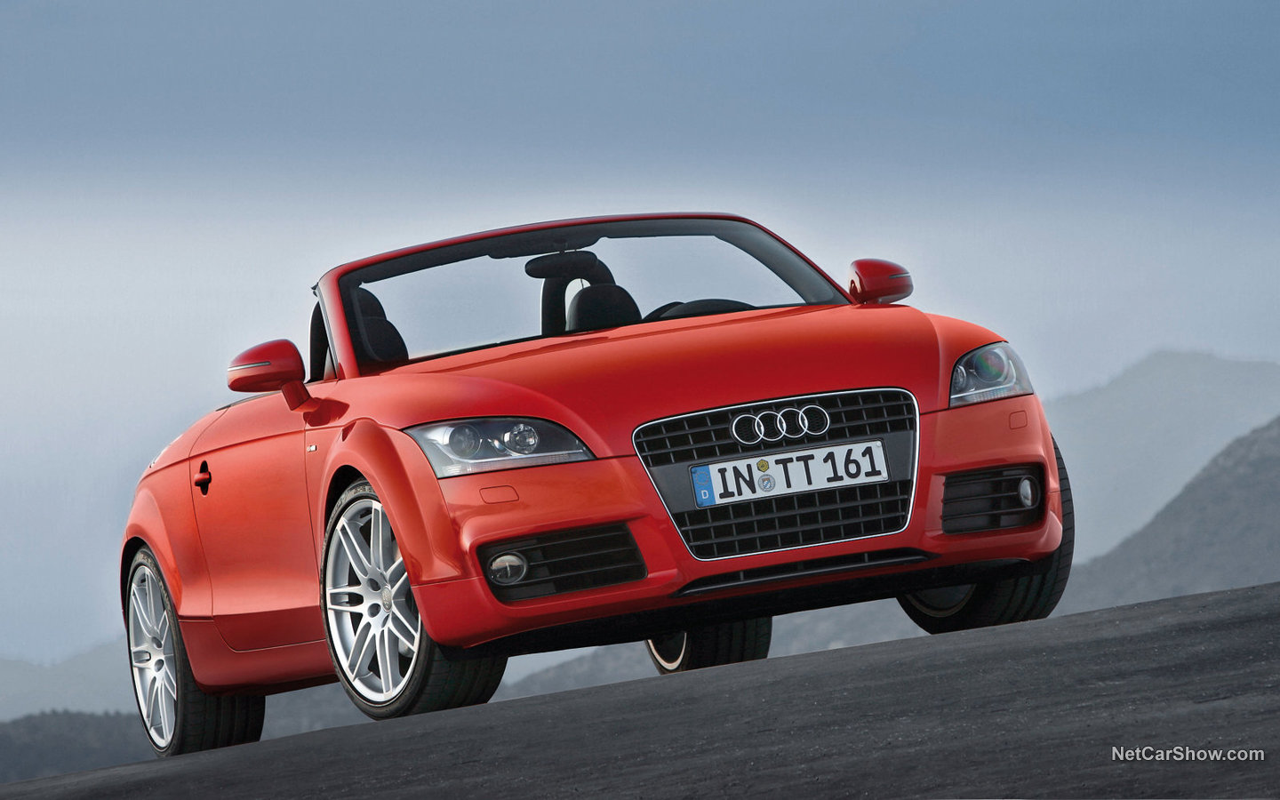 Audi TT Roadster 2