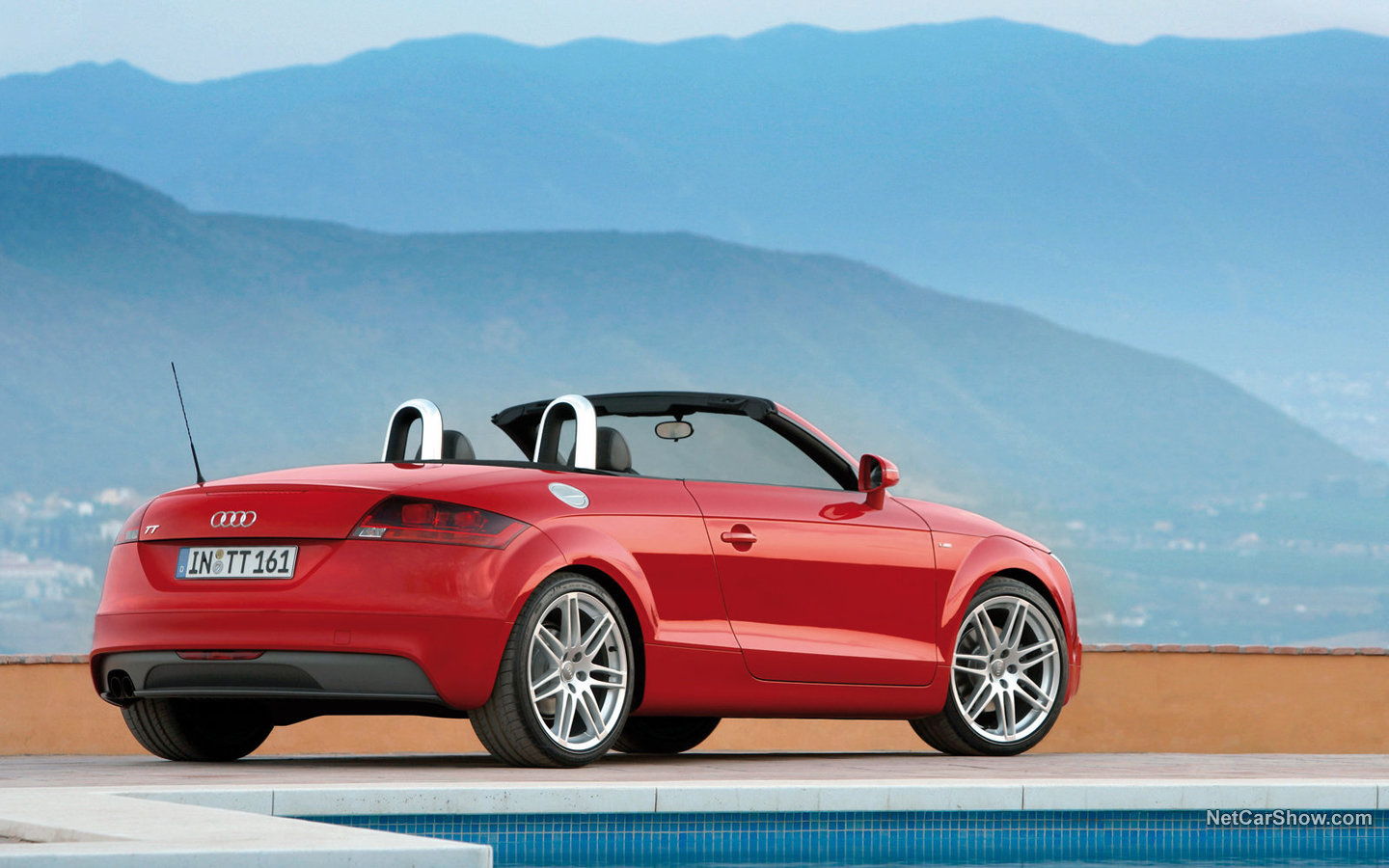 Audi TT Roadster 2