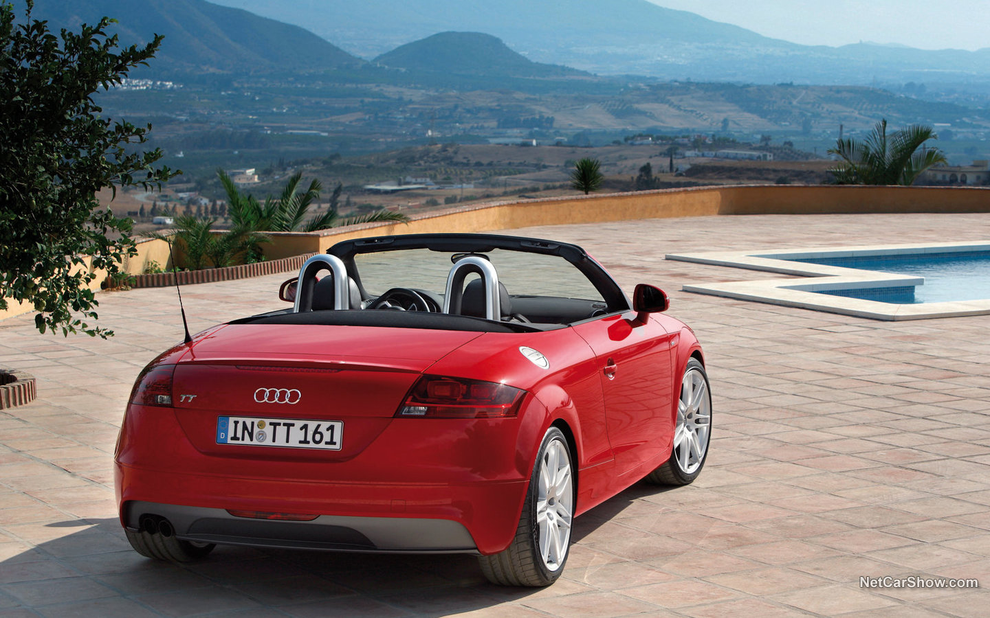 Audi TT Roadster 2