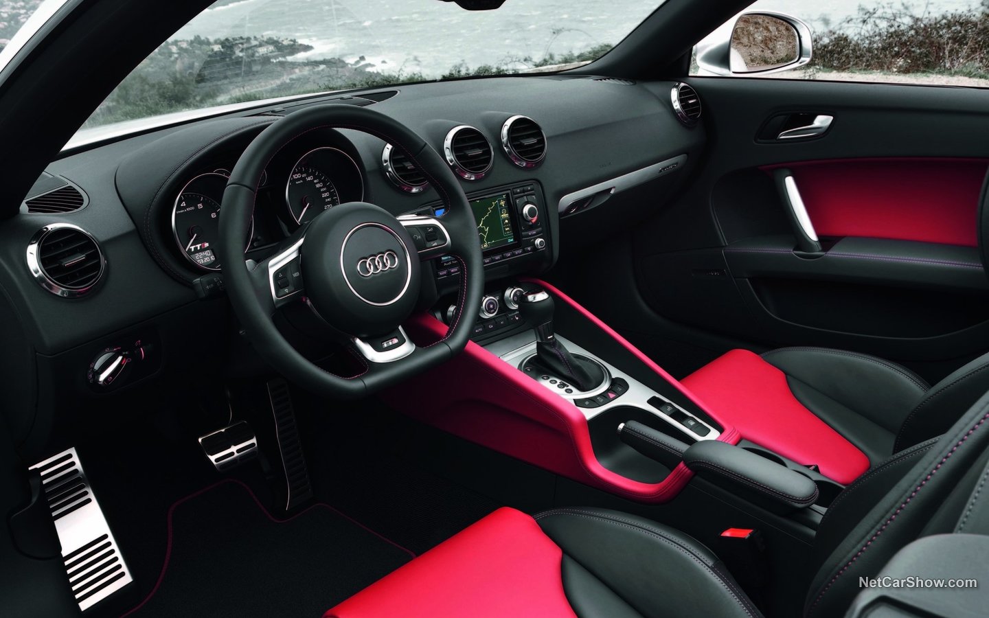 Audi TTS Roadster 2011 bcace00c