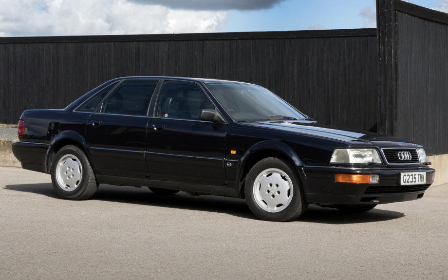 Audi V8 UK 1988 carpixel