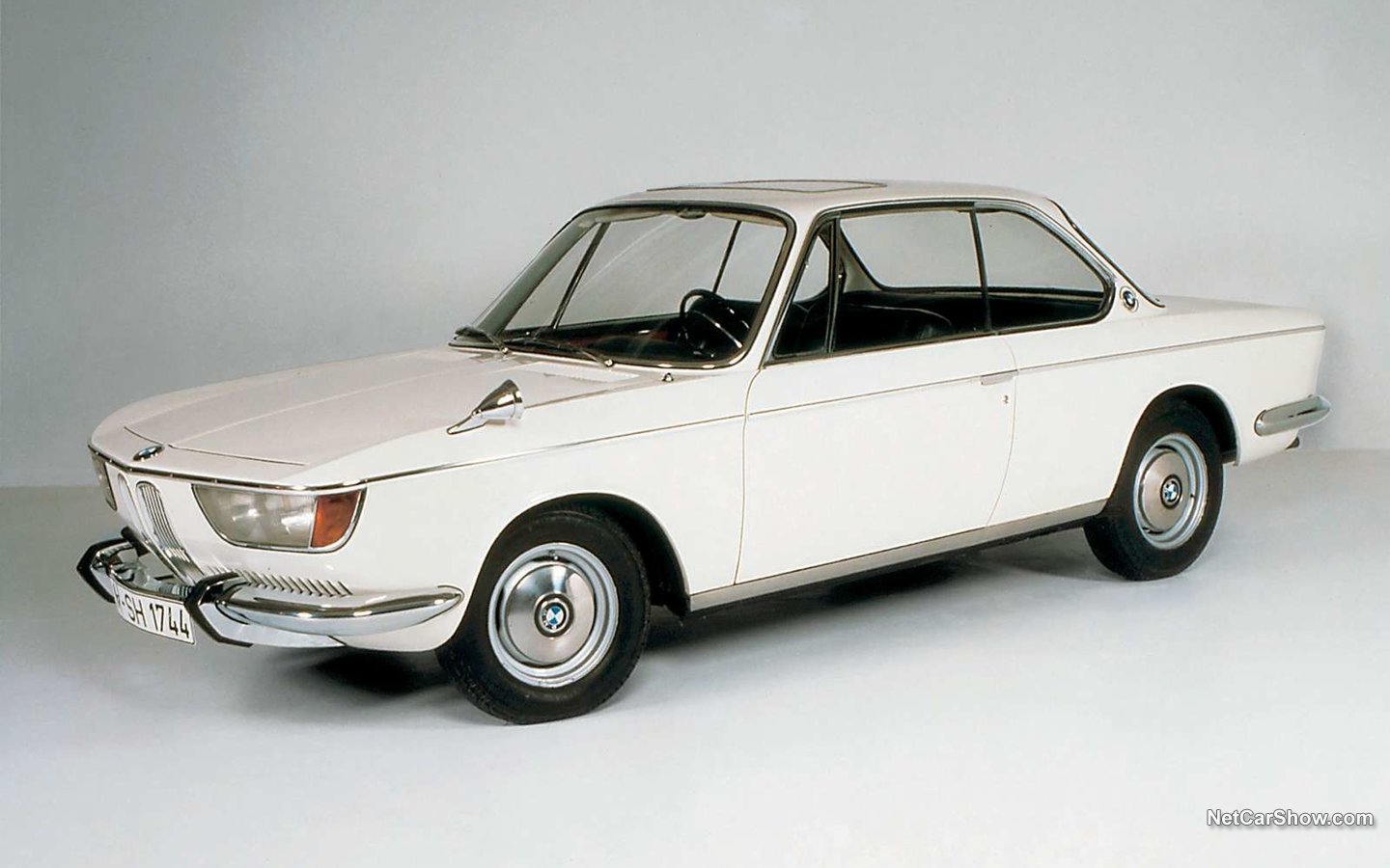 BMW 2000 CS 1965 121feafa