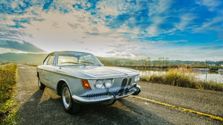 BMW 2000 CS 1967 cache