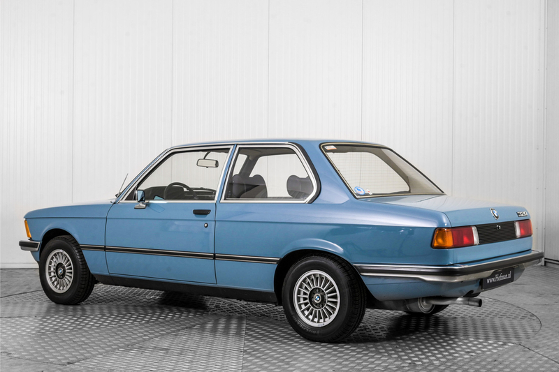 BMW 320 2