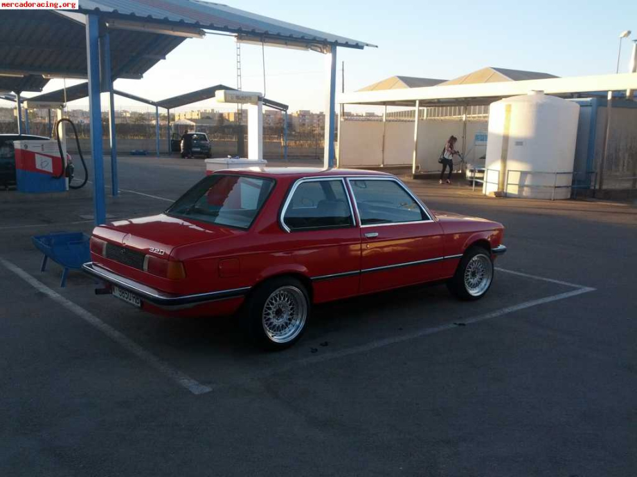 BMW 320 2