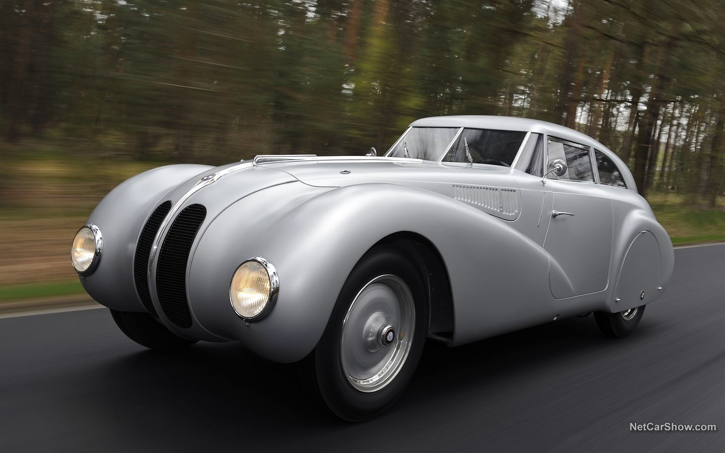 BMW 328 Kamm Coupé 1940 54a71408