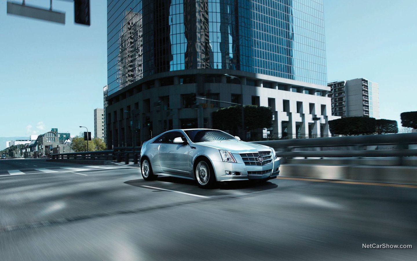 Cadillac CTS Coupe 2011 04b03a2f