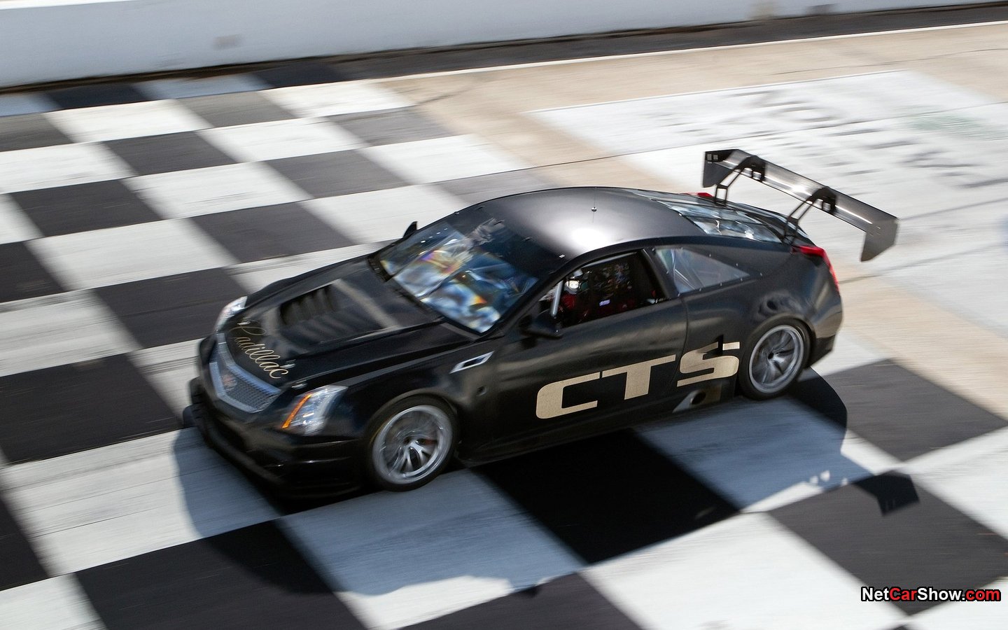 Cadillac CTS-V Coupe Race Car 2011 e08e774b