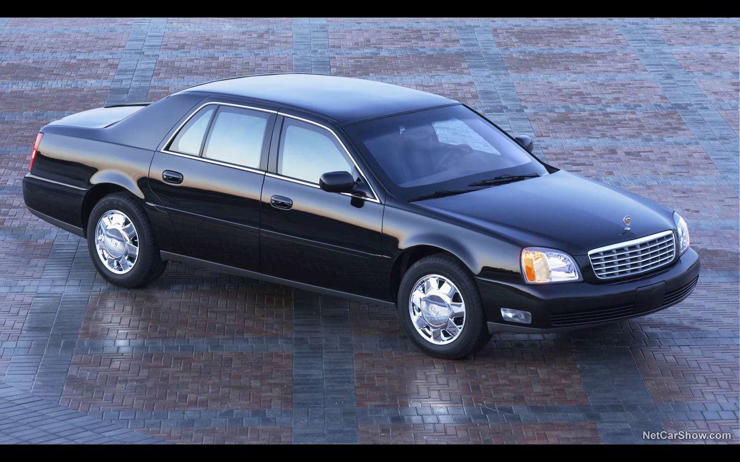 Cadillac DeVille Amored 2004 95ba051b