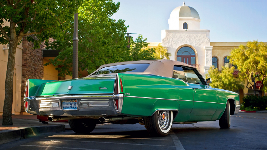 Cadillac DeVille Convertible 1970 lle_convertible_1970_rear_view_green_105206_1600x900