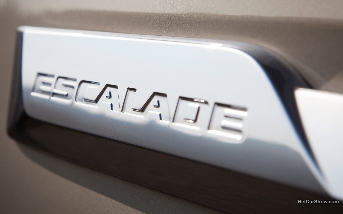 Cadillac Escalade EU Version 2015 50d0e34c