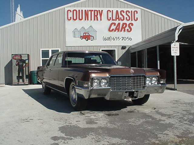 Cadillac Fleetwood 1969 countryclassiccars com us  4074_1 V8 $10