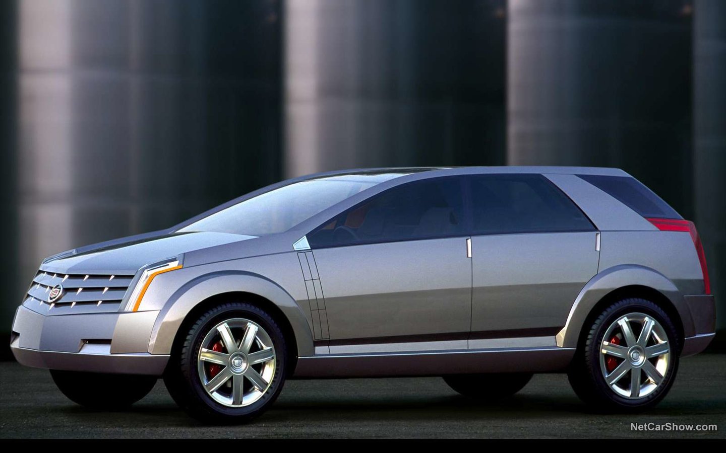 Cadillac Vizon Concept 2002 0270ac5c