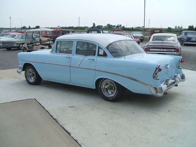 Chevrolet 210 Sedan 1956 6621_2