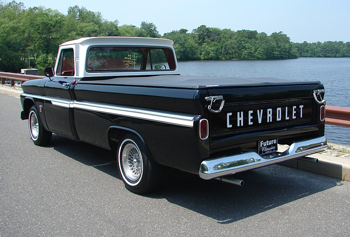 Chevrolet C10 Pick Up 1965 3