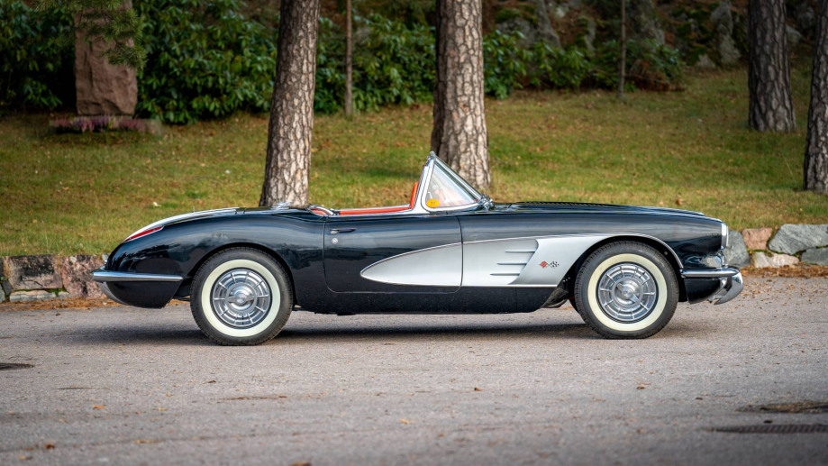 Chevrolet Corvette 1958 vehicle_ad_standard_image_d720eb69b95bb1f13d88f0992f2d76c5