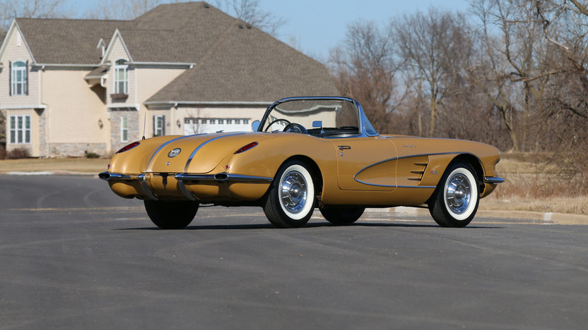 Chevrolet Corvette C1 1958  mecumauctions com   sc0515-214478_3