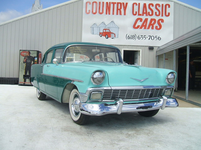 Chevrolet Sedan 1956 7150_1