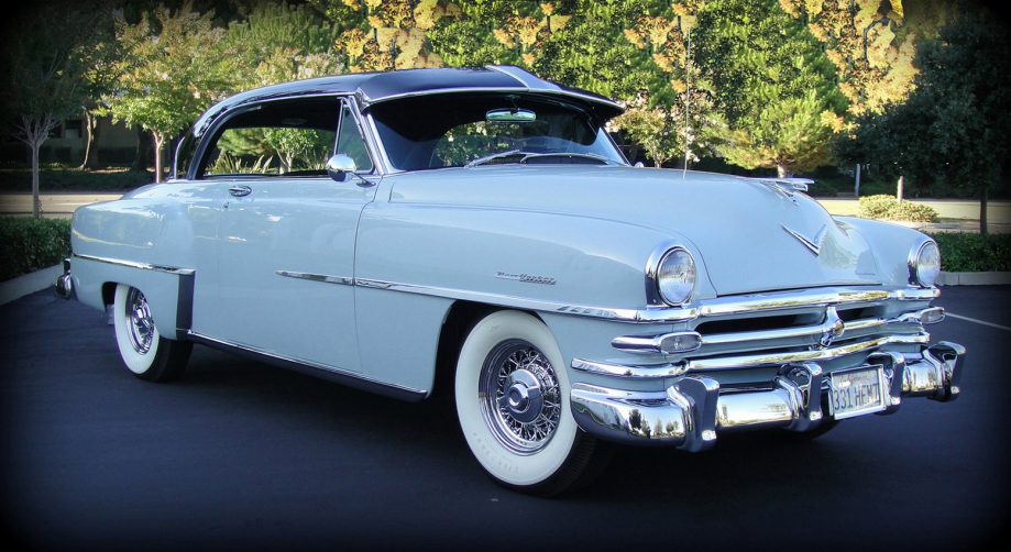 Chrysler New Yorker Sedan 2-door 1953 momentcar